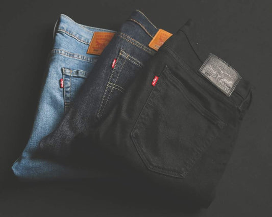 The Ultimate Guide to Finding Vintage Levi’s That Actually Fit Your Waist and Hips